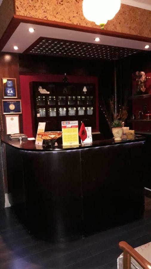 Drini Hotel Rrashbull Екстериор снимка