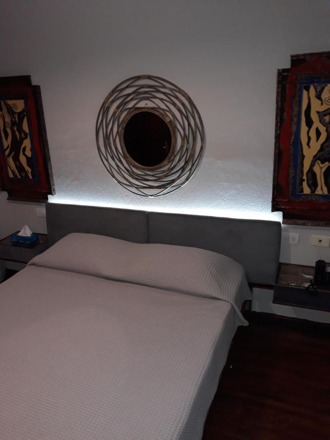 Drini Hotel Rrashbull Екстериор снимка